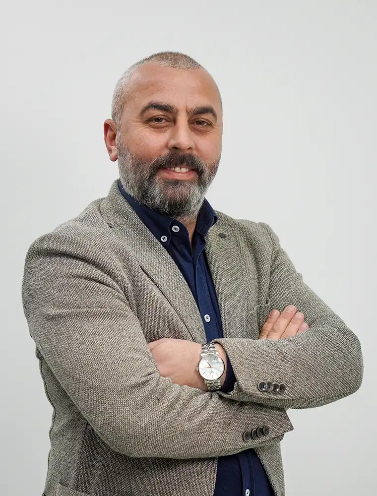 Taner Demir Satış Pazarlama Uzmanı